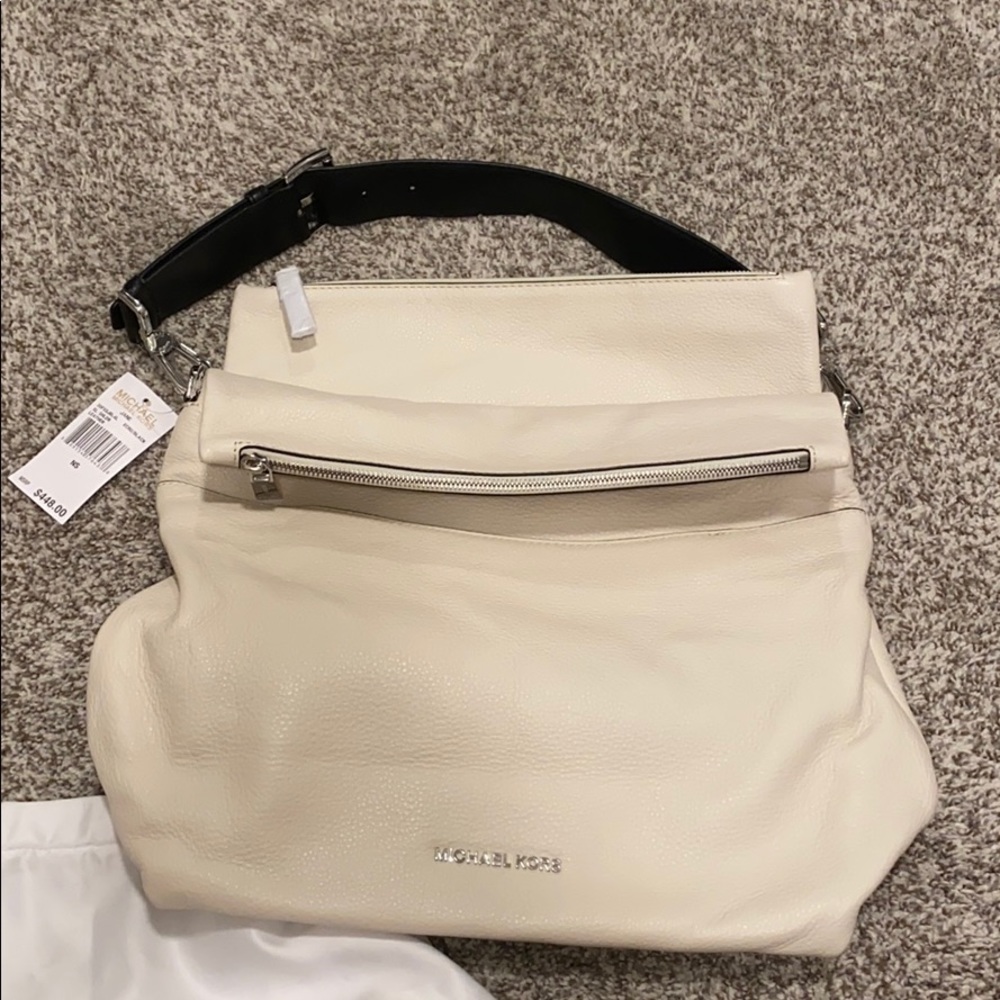 Micheal Kors Jane XL SHOULDER BAG